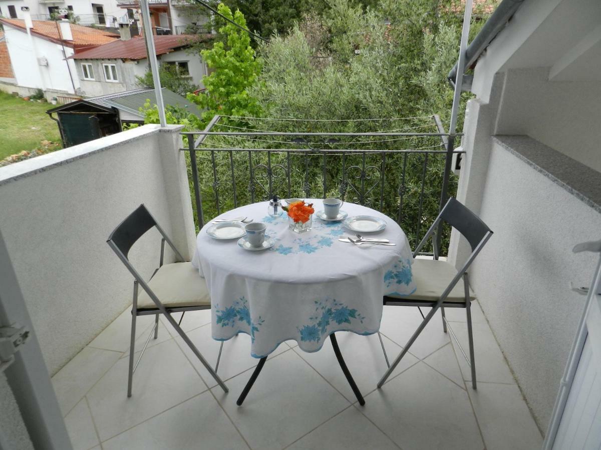 Apartmani Lucija Jurkovic มาลินสกา ภายนอก รูปภาพ